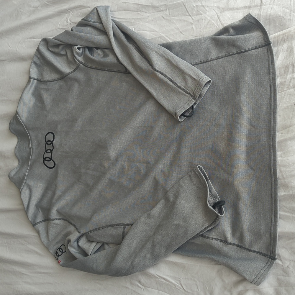 Patagonia  Midweight Capilene Base layer Gray Quarter-Zip Pullover with AudLogoo - Picture 5 of 7